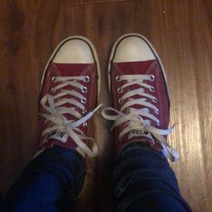 Burgundy converse